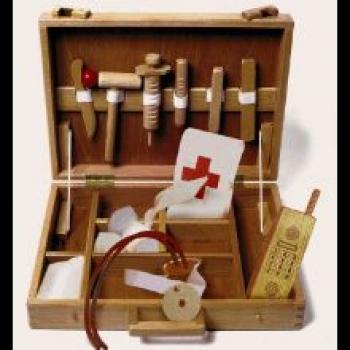 Arztkoffer aus Holz