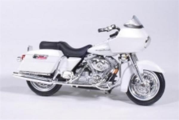 Harley-Davidson #16 - 2002 FLTR Road Glide, weiss