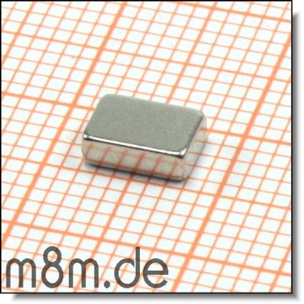 Magnetquader 06 x 4 x 2 mm, vernickelt